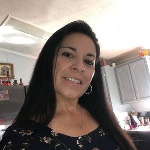 Meet your Posher, Alicia